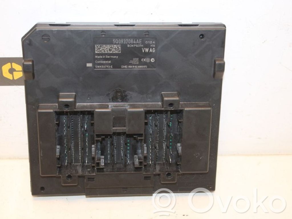 Alte unități/module de control   5Q0937084AE,5Q0937084AE
