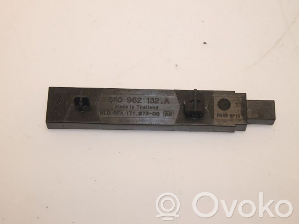 Volkswagen Golf VII Antenna autoradio