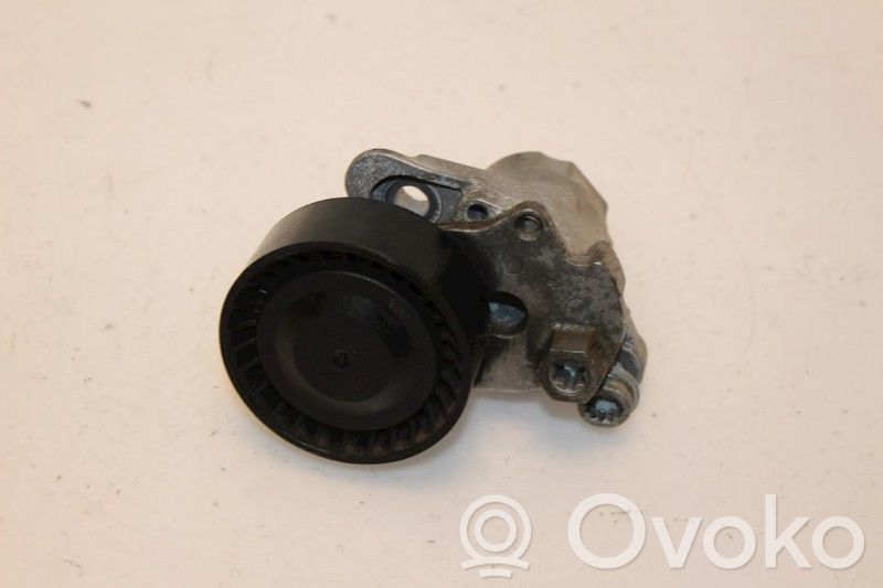 Volkswagen Polo V 6R Riemenspanner Spannrolle Lichtmaschine 