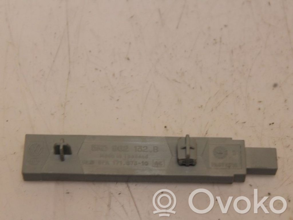 Volkswagen Golf VI Antenne radio