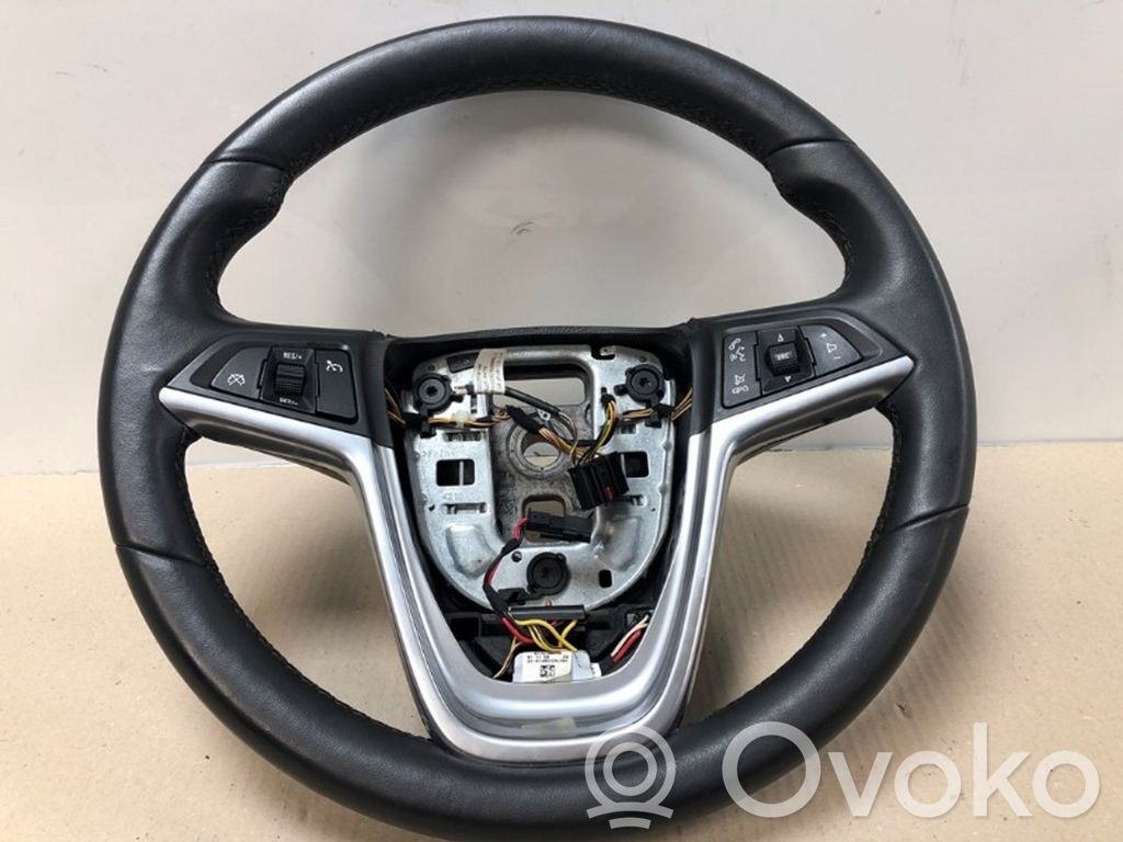 Opel Astra J Vairas 