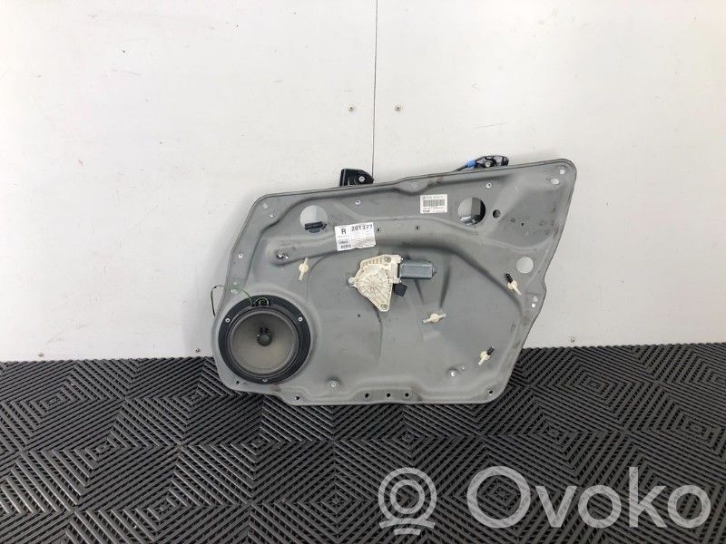 Mercedes-Benz A W169 Manualny podnośnik szyby drzwi przednich 