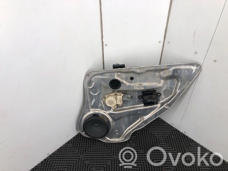 Mercedes-Benz C W204 Takaoven manuaalinen ikkunan nostin 