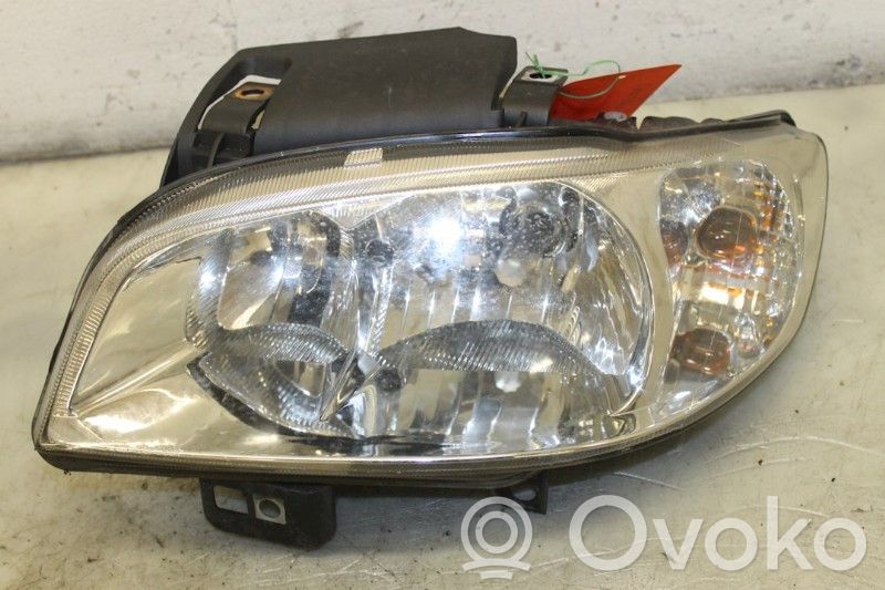 Seat Cordoba (6K) Lampa przednia 