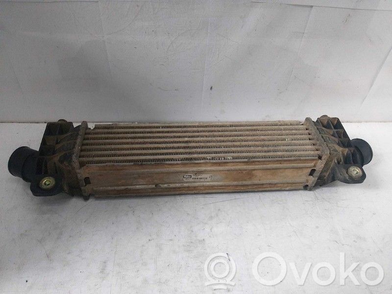 Ford Mondeo Mk III Radiatore intercooler 