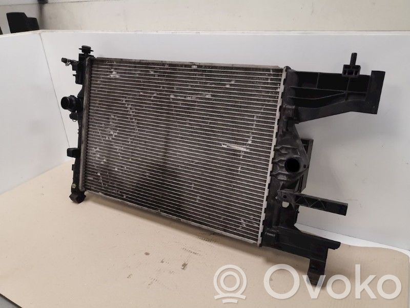 Opel Astra J Set radiatoare 
