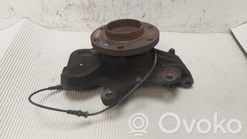 Achsschenkel vorne   A906332,A906332