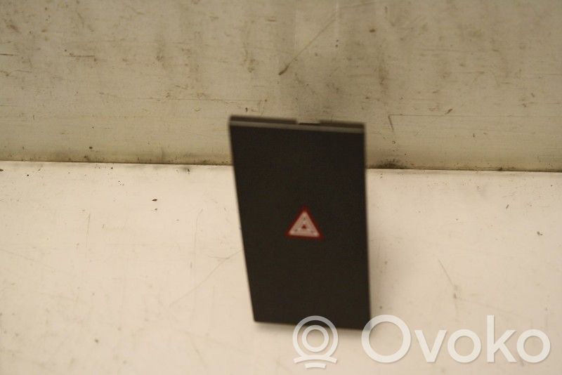 Botón interruptor de luz de peligro   13138255,13138255
