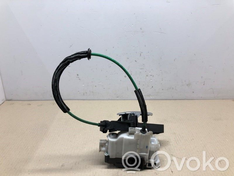 Línea de cable de puerta trasera