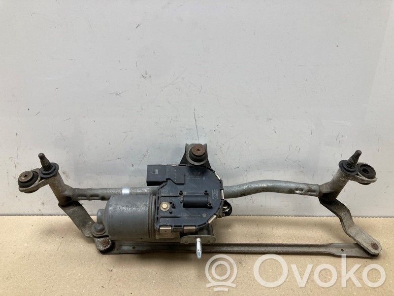 Volkswagen Caddy Motor y varillaje del limpiaparabrisas delantero 