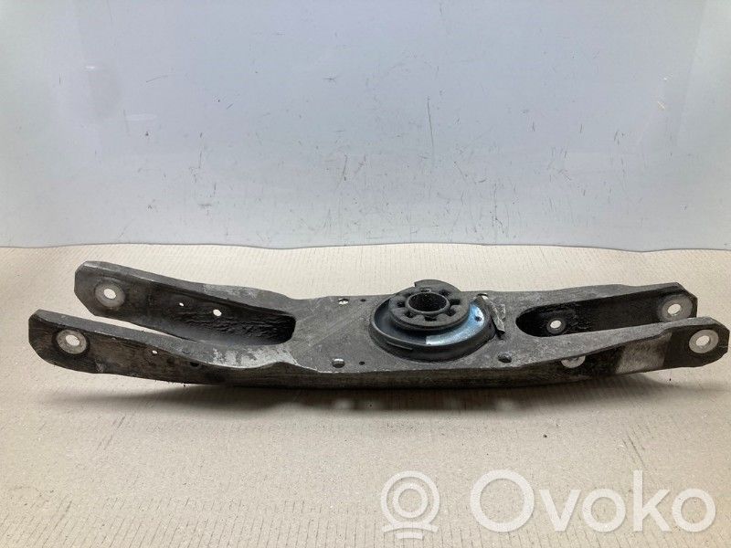 Mercedes-Benz B W247 Braccio di controllo sospensione posteriore