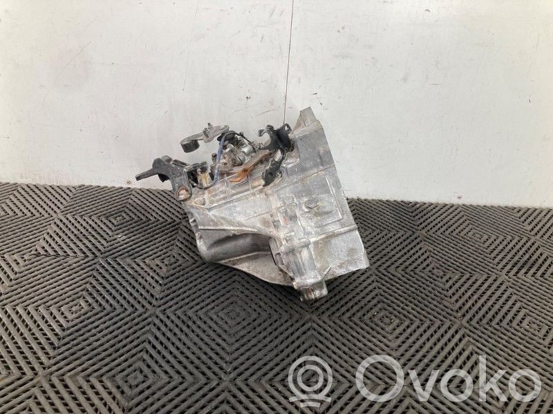 Toyota Aygo AB40 Manualna 5-biegowa skrzynia biegów 