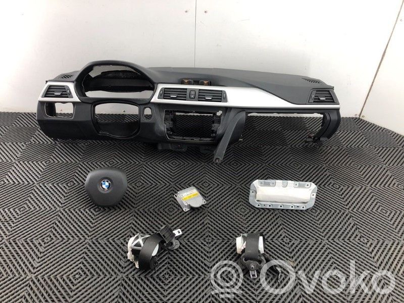 BMW 3 F30 F35 F31 Set di airbag