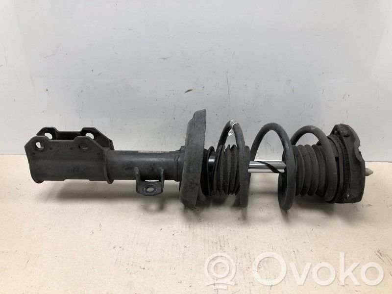 Opel Astra K Etuiskunvaimennin kierrejousella 