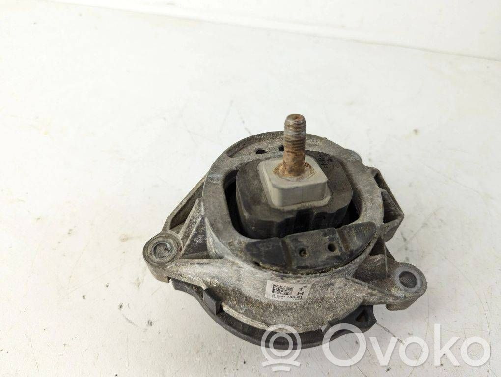 BMW 3 F30 F35 F31 Engine mount bracket 