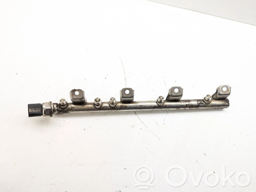 BMW 7 F01 F02 F03 F04 Fuel main line pipe 