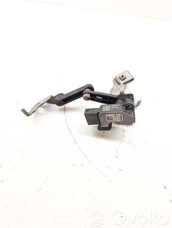 Volvo S90, V90 Rear air suspension level height sensor 
