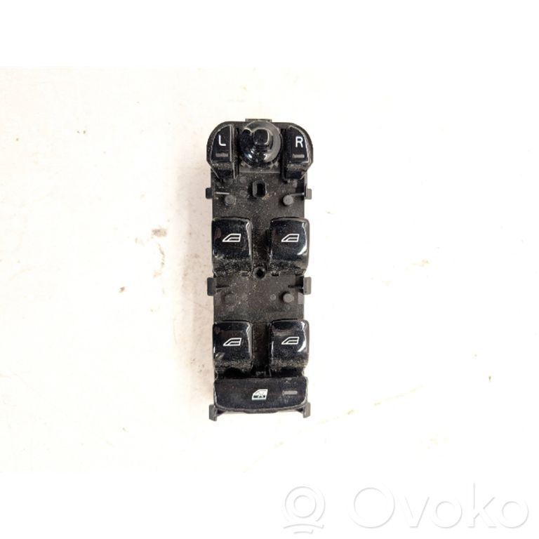 Volvo XC90 Electric window control switch 