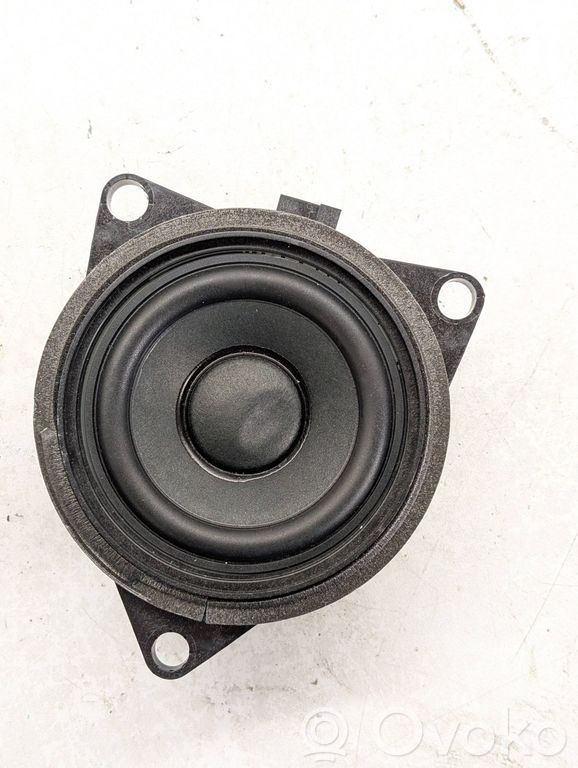 Volvo XC90 Front door speaker 