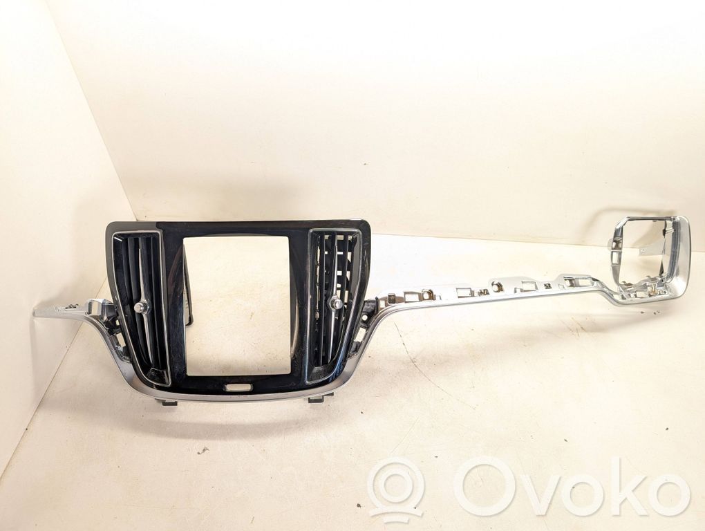 Volvo V60 Panel trim 