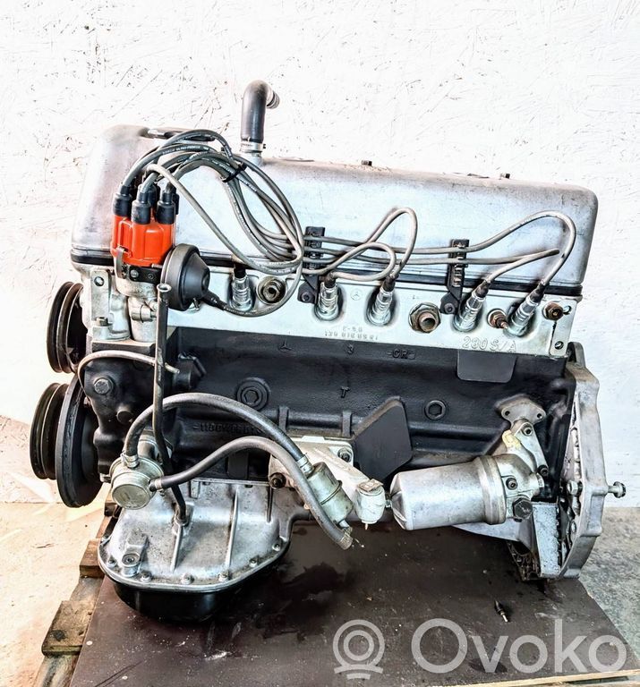 Mercedes-Benz 190 230 W110 W111 Motor 