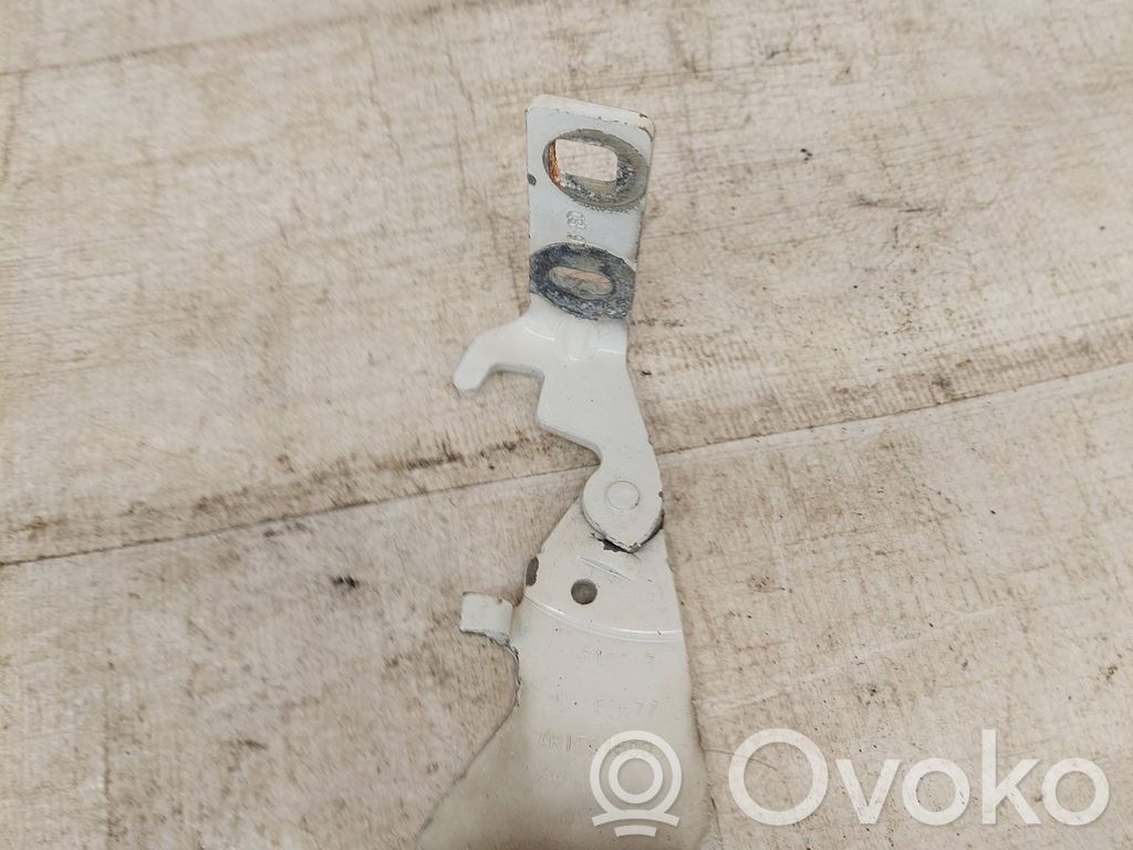 Opel Vivaro Dzinēja pārsega eņģe (-es) 