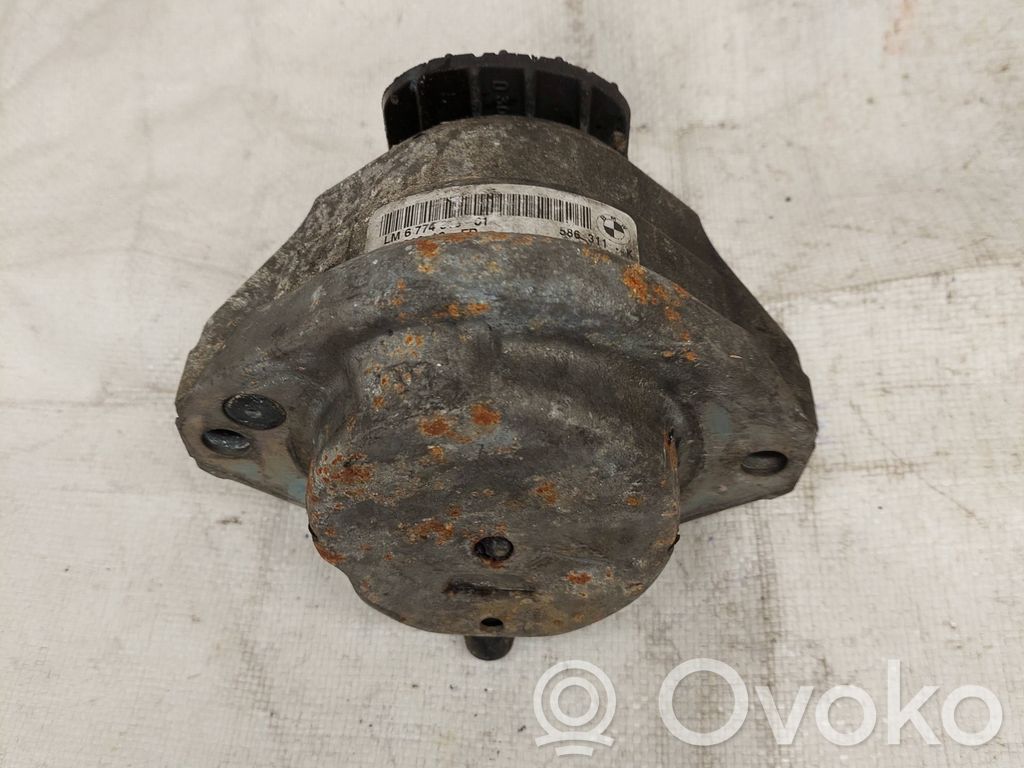 Engine mount bracket   15934612