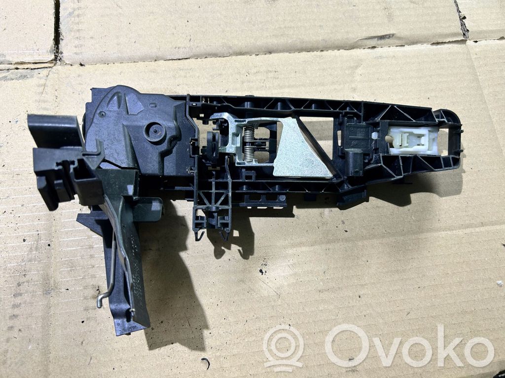 Mercedes-Benz S W222 Klamka/wspornik zewnętrzny drzwi przednich 