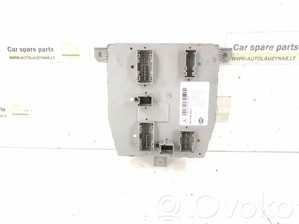 Mercedes-Benz C W205 Comfort/convenience module 