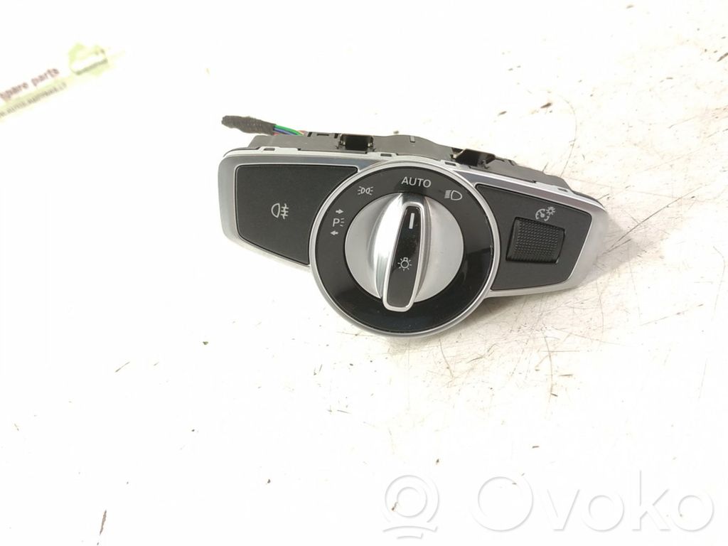 Mercedes-Benz E W213 Light switch 