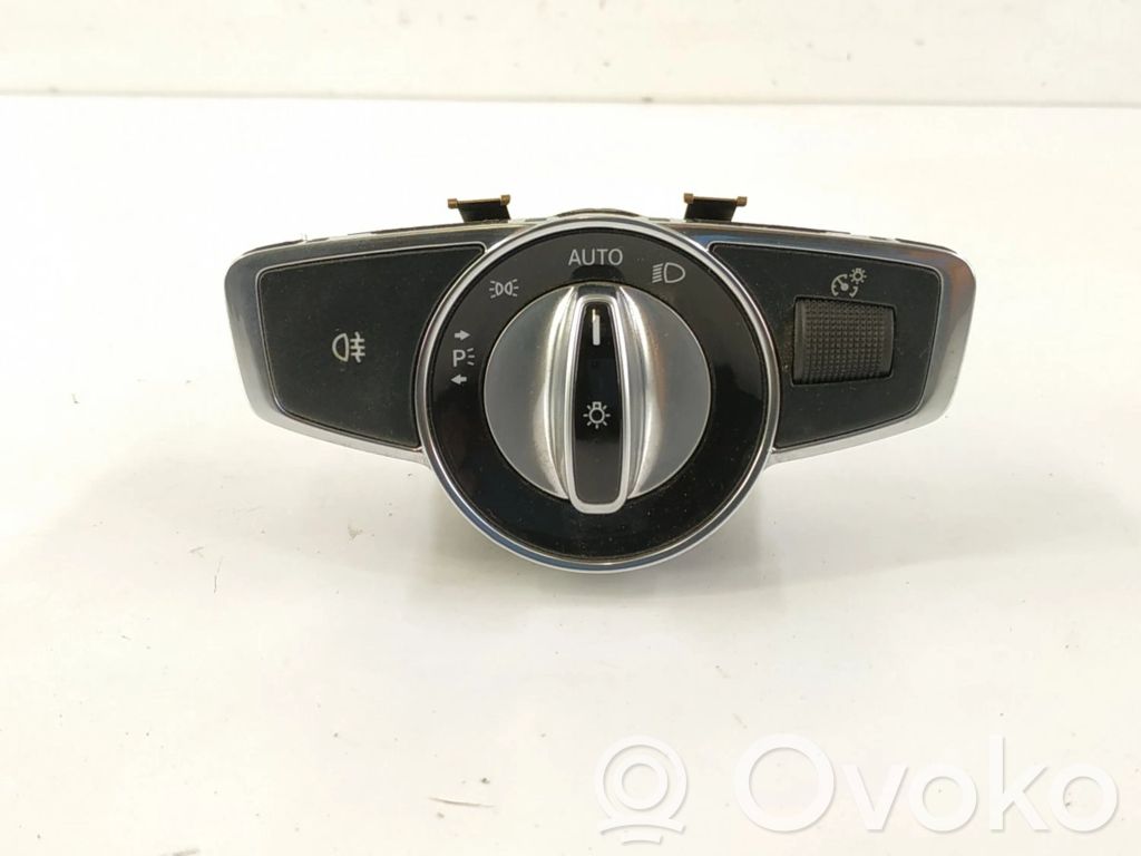 Mercedes-Benz C W205 Light switch 