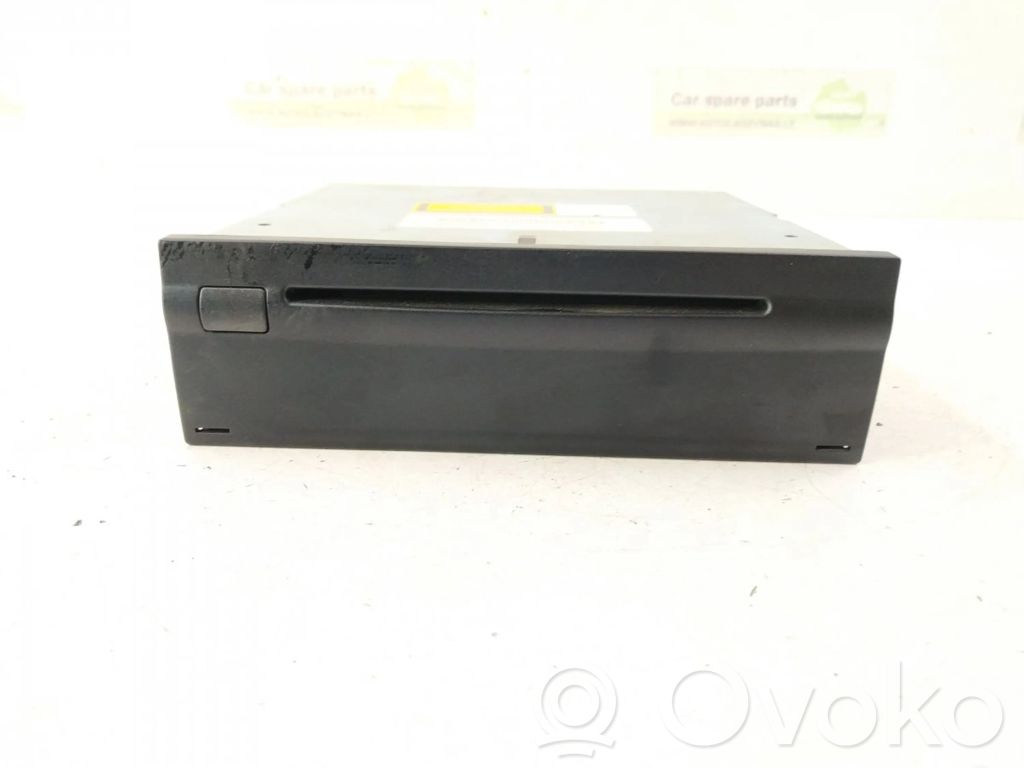 Mercedes-Benz E W211 GPS navigation control unit/module 