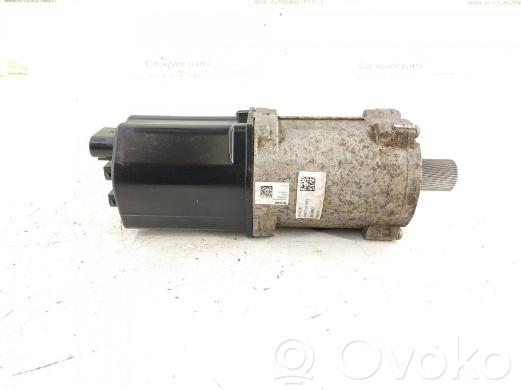 Mercedes-Benz C W205 Power steering pump 