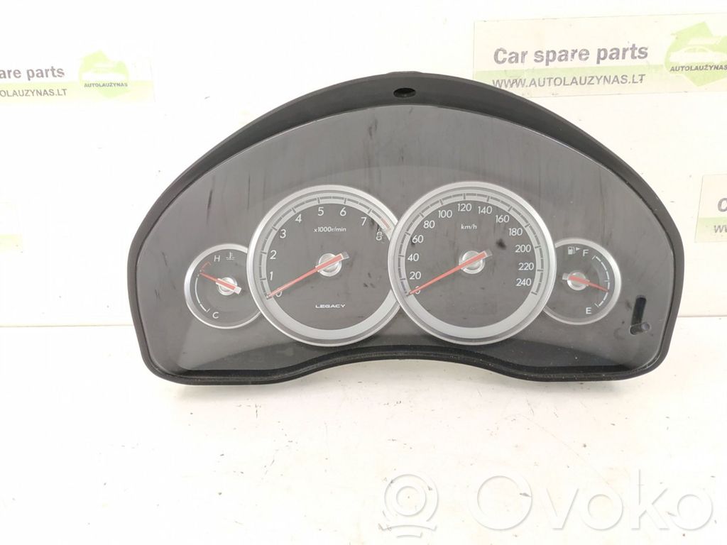 Subaru Legacy Speedometer (instrument cluster) 