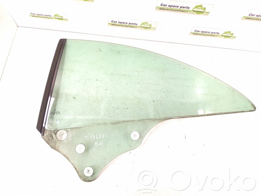 Mercedes-Benz CLK A209 C209 Rear side window 