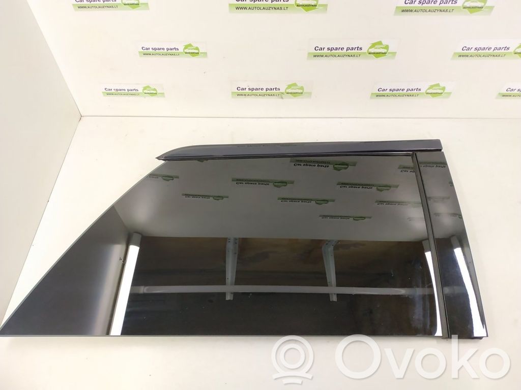 Mercedes-Benz GL X164 Rear side window 