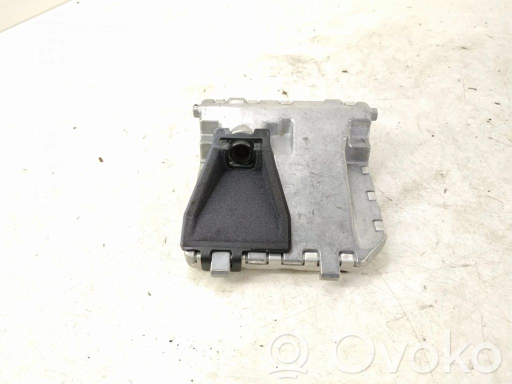 Mercedes-Benz C W204 Frontkamera Windschutzscheibe Frontscheibe 