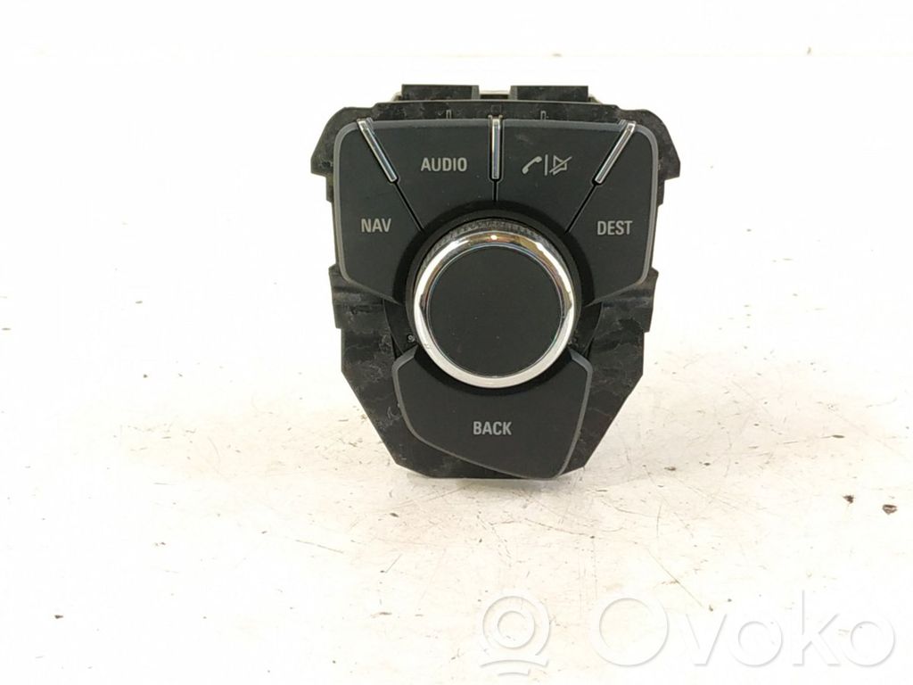 Opel Insignia A Head unit multimedia control 