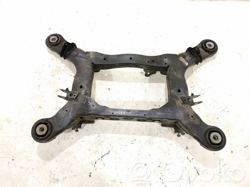 Mercedes-Benz GLE (W166 - C292) Rear axle beam 