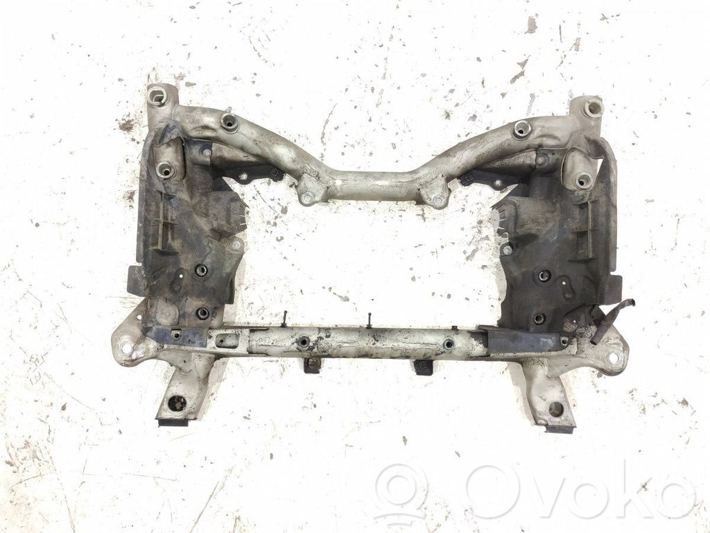 Mercedes-Benz CLS C218 X218 Front subframe 