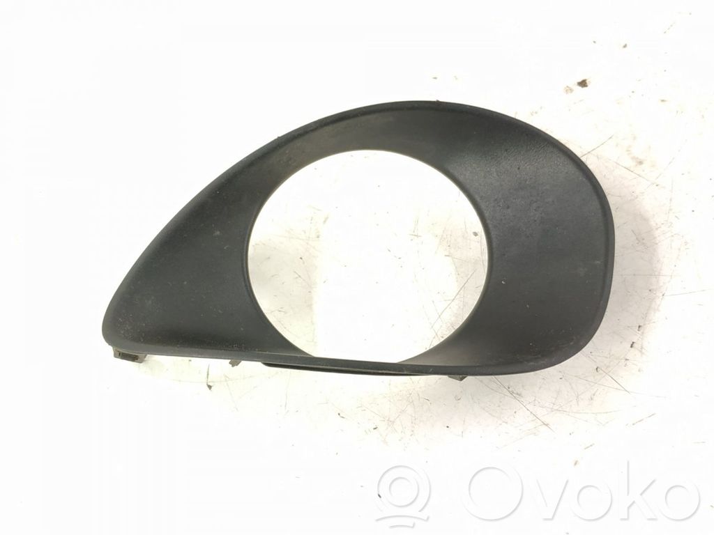 Toyota Yaris Grilă inferioară bară față 