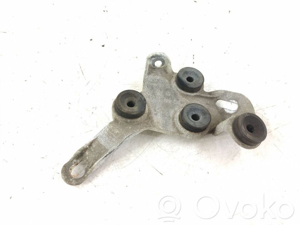 Mercedes-Benz C W205 ABS pump bracket 