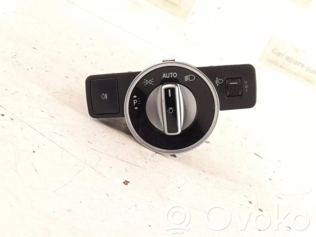 Mercedes-Benz E W212 Light switch 