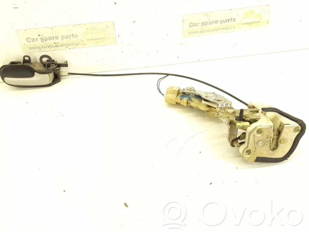 Toyota Yaris Rear door lock 