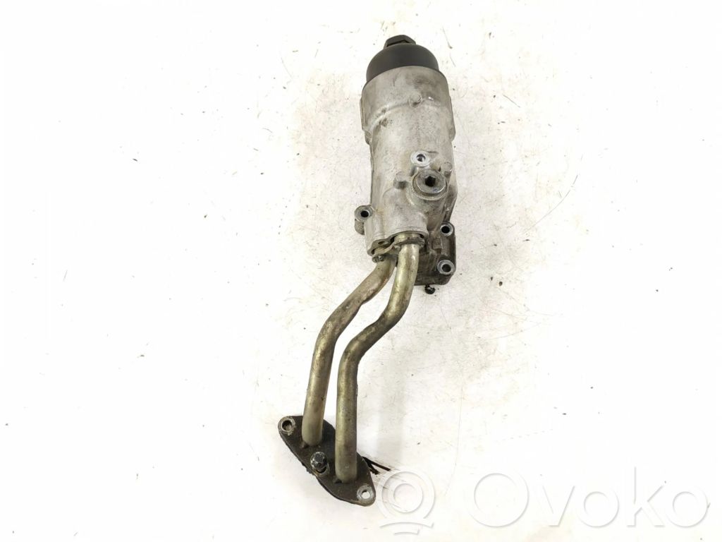 Mercedes-Benz A W169 Mocowanie / uchwyt filtra oleju 