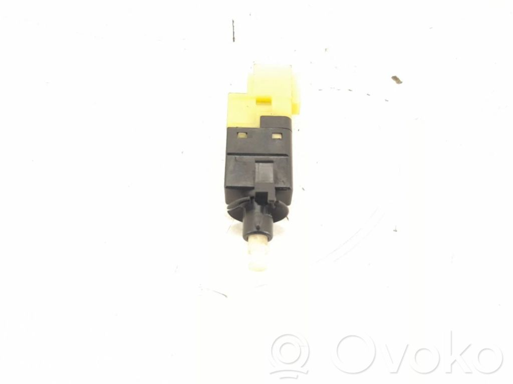 Mercedes-Benz E W211 Interruptor sensor del pedal de freno 
