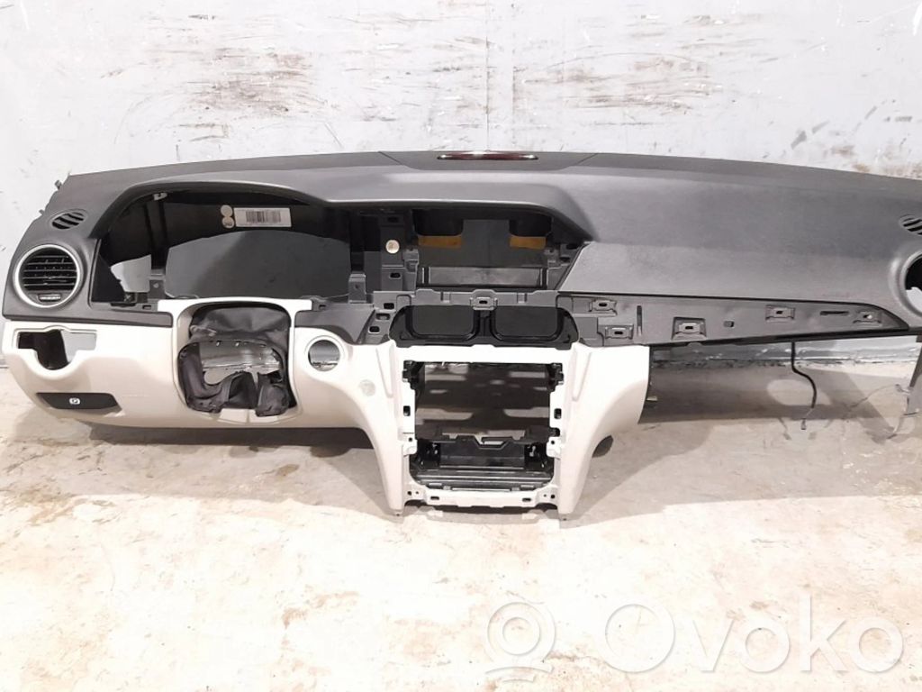 Mercedes-Benz C W204 Bord 