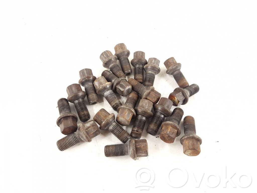 Tuercas/tornillos   0009904907,2114010370,A0009904907,A2114010370