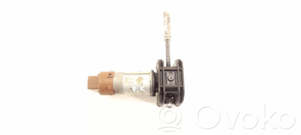 Mercedes-Benz C W205 Seat adjustment motor 