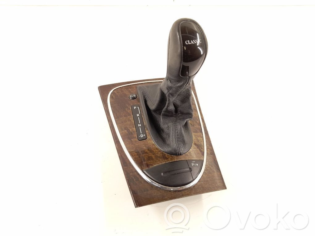 Mercedes-Benz E W211 Gear lever shifter trim leather/knob 